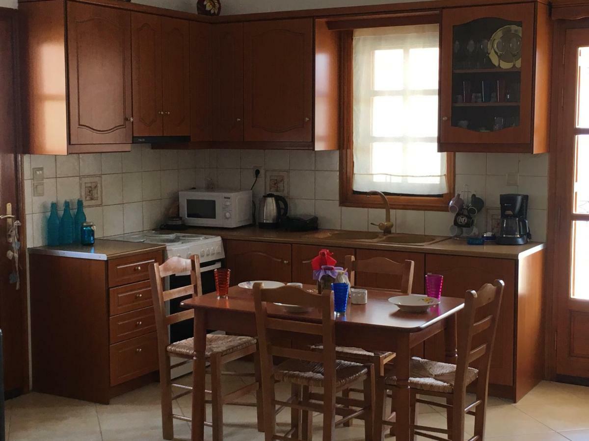 Delicatessen House Apartment Leonidio Ngoại thất bức ảnh